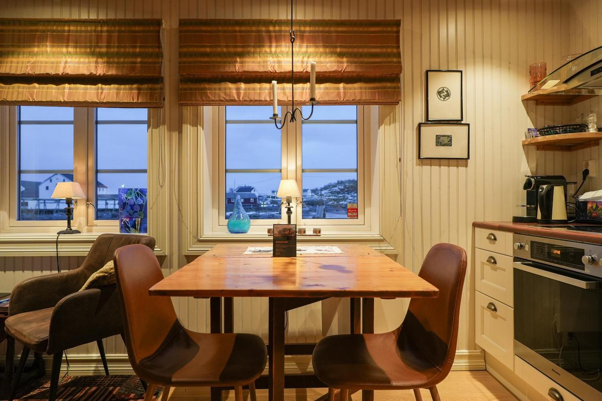 Mini Apartment Sakrisoy Рейне Экстерьер фото